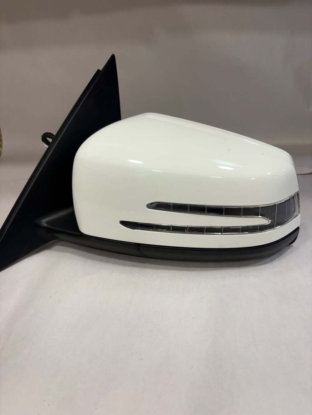 2012-2014 Mercedes C300 W204 Left Driver Side Mirror Blind Spot Turn Signal OEM
